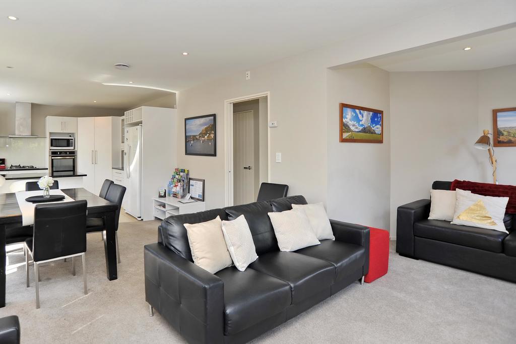 Regents 94B - Christchurch Holiday Homes Экстерьер фото
